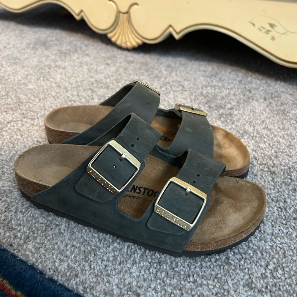 FINAL SALE PRICE FIRM Birkenstock Black Sandals with Gold Accents
